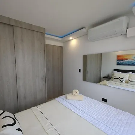 18th-floor With A View, 3 Bedrooms, Near The Airport Apartamento *