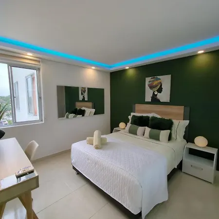18th-floor With A View, 3 Bedrooms, Near The Airport Apartamento *